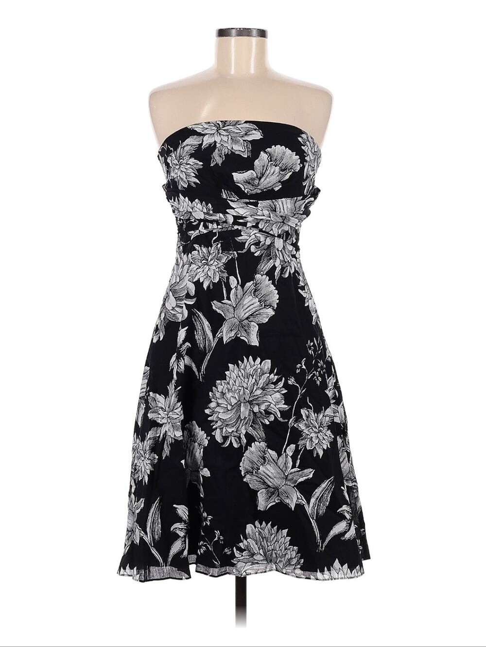 White House Black Market Black and White Strapless Floral Dress